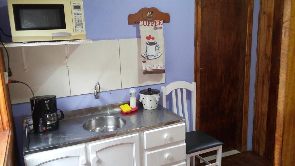 Quarto, Cozinha E Banheiro Gramado Exterior foto