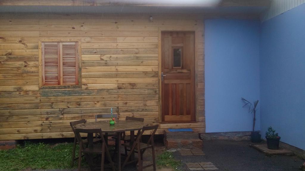 Quarto, Cozinha E Banheiro Gramado Exterior foto